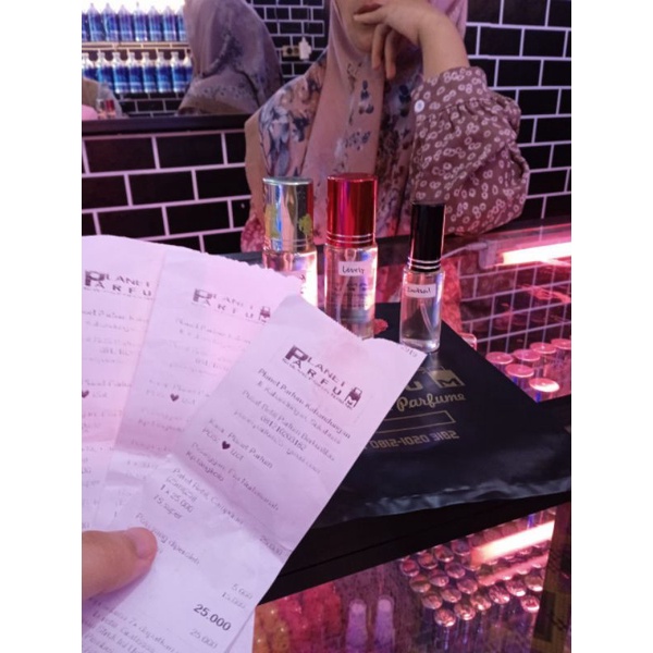 Parfum lovely | parfum refill lovely | parfum wanita | parfum ibadah