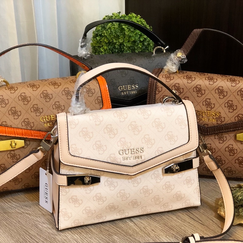 Olivia Sophie Tas Geuss Zadie Logo Top Handle Bag Premium