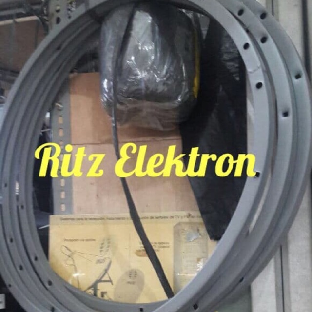 Ring Parabola Venus 6 Feet