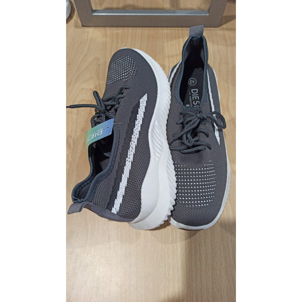 DIESEL HOUSE SEPATU PRIA TALI/8081895/JULIO GREY