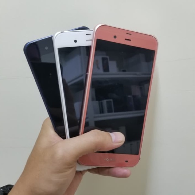 Sharp Aquos Shv 34 Second Au Fisik