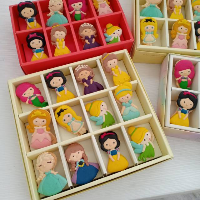 

Princess Full Body (mix character)