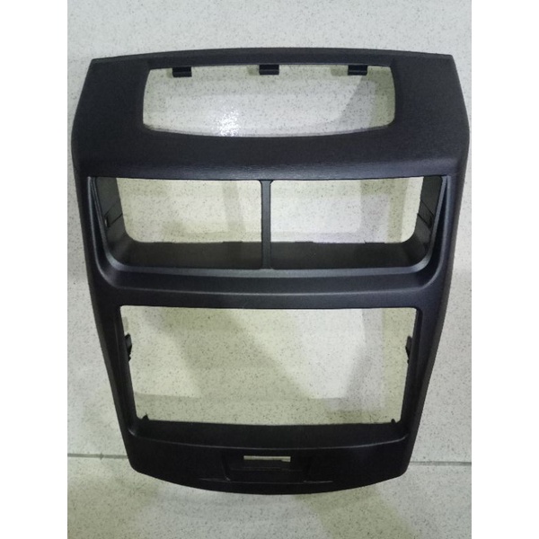 frame head unit avanza veloz 2011-2012