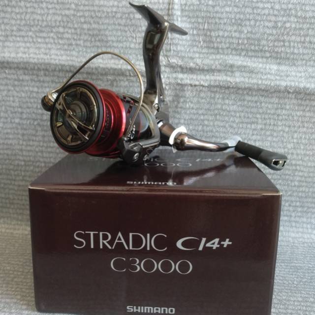 Reel shimano Stradic C14+ 3000