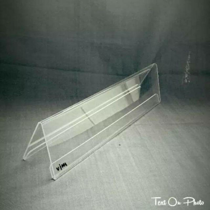 

Acrylic name tage/papan nama meja 8x30 MINIMAL 3