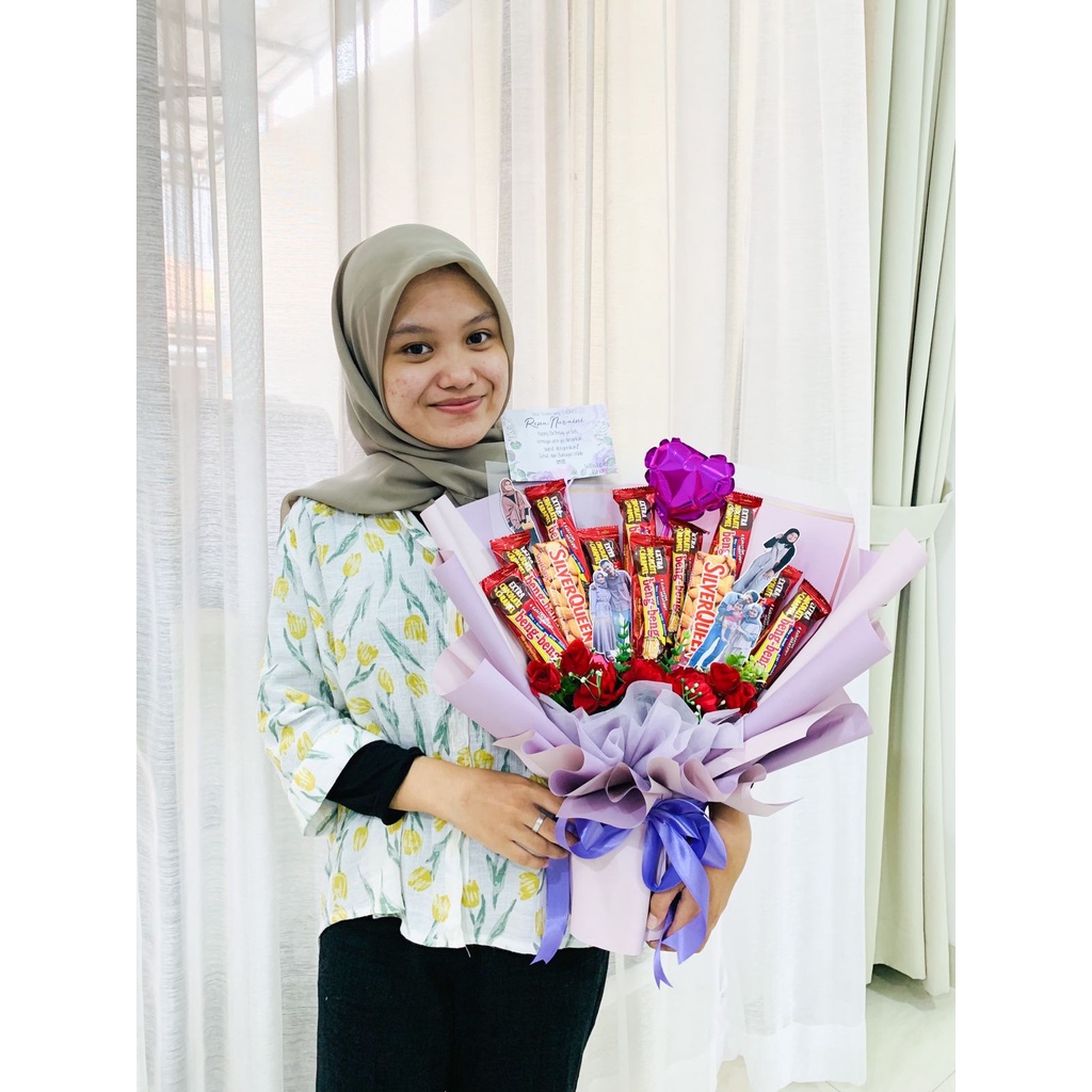 

Snack Bouquet Kado Buket Snack Ulang Tahun Anniversary / Birthday Custom Coklat Bengbeng Silverqueen