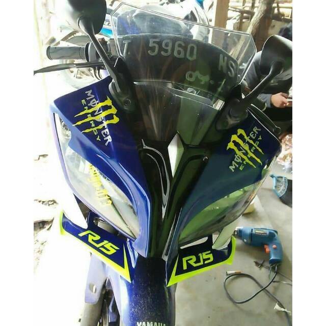 Topeng r15 v2 model r6 plus winglet