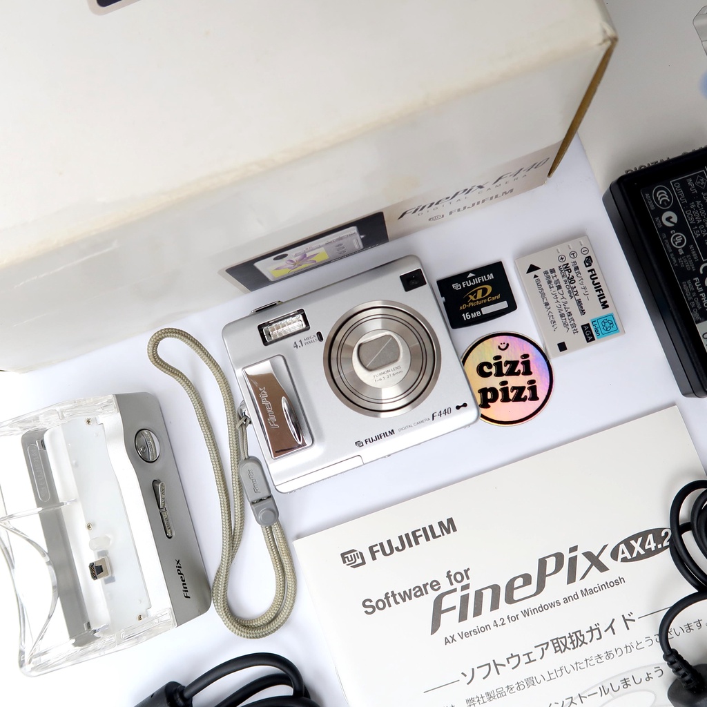 DIGICAM Fujifilm Finepix F440 FULL SET - KODE SEP044