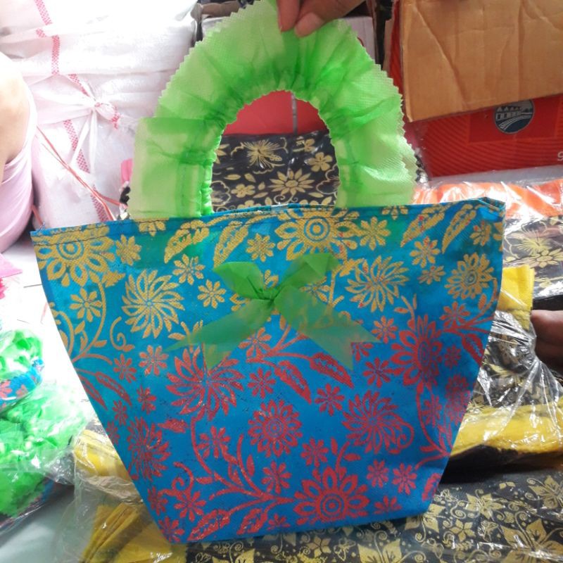 

Tas Spunbond R5 (kotak kue)