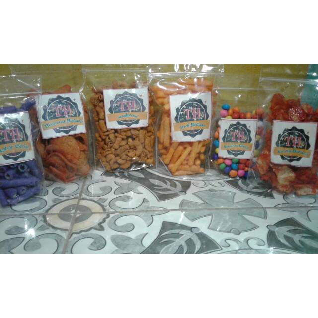 

Cemilan makanan ringan kerupuk keripik geceng an murang meriah Mr.TH