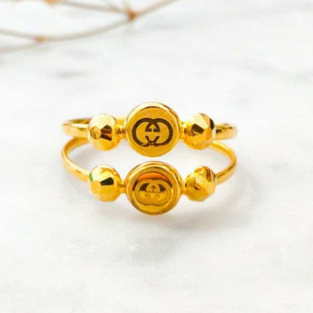 Cincin Emas asli model Z permata putih