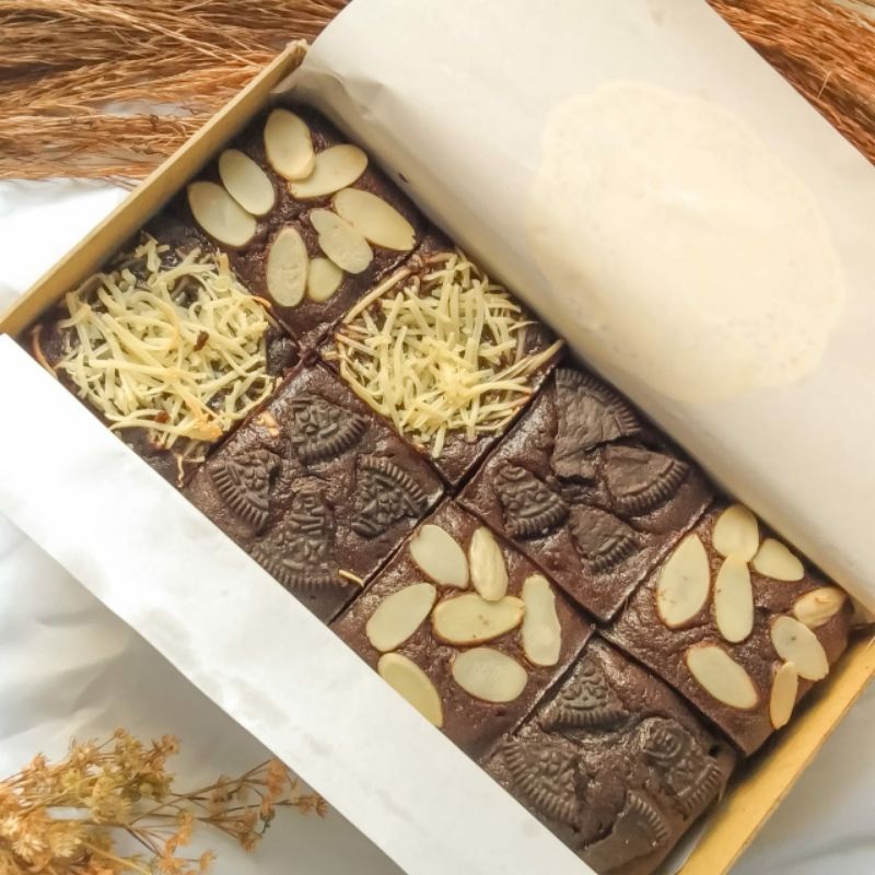 

FUDGE BROWNIES PANGGANG