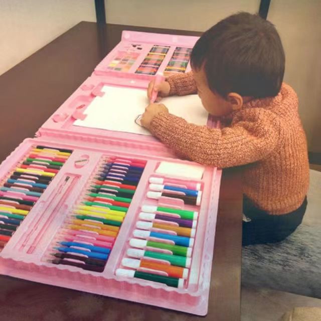 [ ABJ ] Crayon Anak Pengasah  208pcs Set Alat Menggambar Melukis Anak-anak Crayon Cat Air Pensil