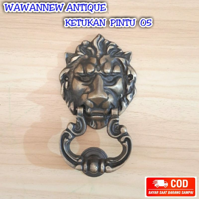Ketukan Lemari Pintu Rumah Pagar Kuningan Antik Motif Singa 05