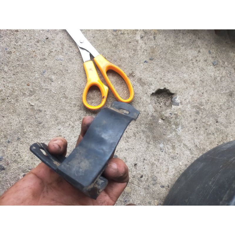 karet dudukan cdi yamaha xeon gt125