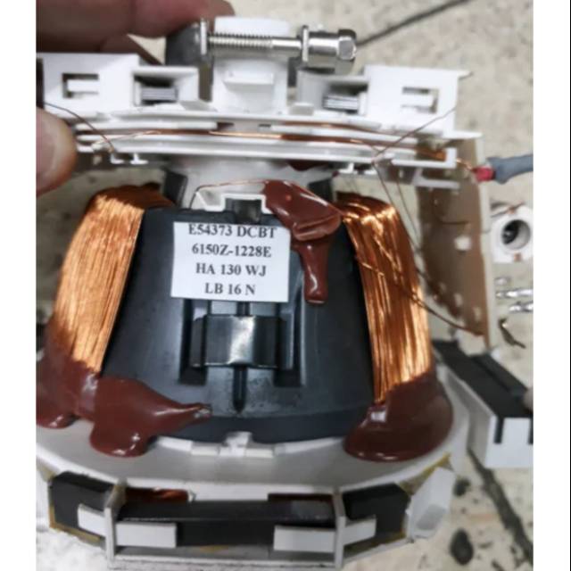 Defleksi Yoke HA130WJ