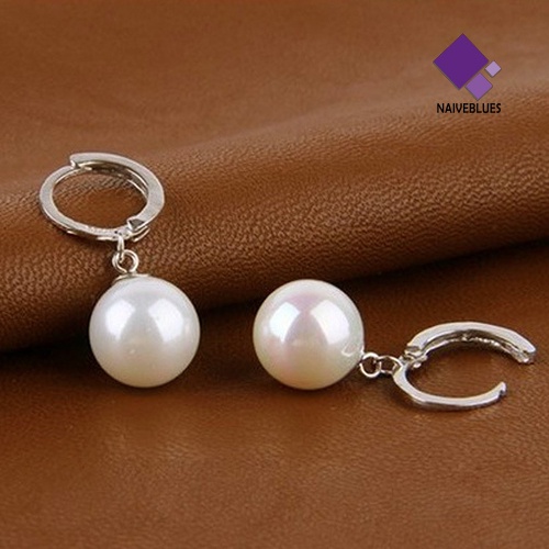 Anting Hoop Menjuntai Aksen Mutiara Tiruan Gaya Elegan Untuk Wanita