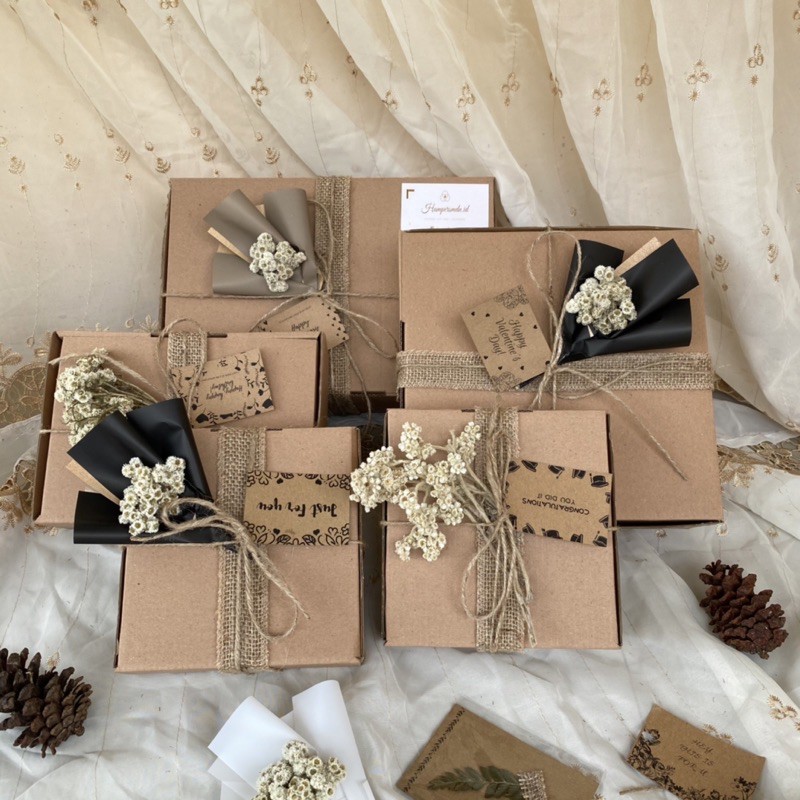 

Box Hampers | Gift Box | Kotak Kado | Hampers | Box Hampers Rustic