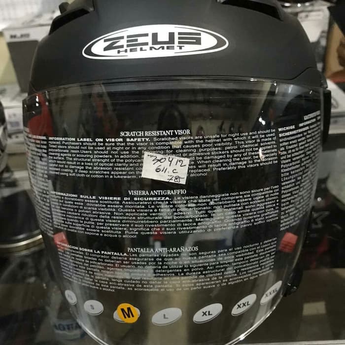 Helm Zeus 611C