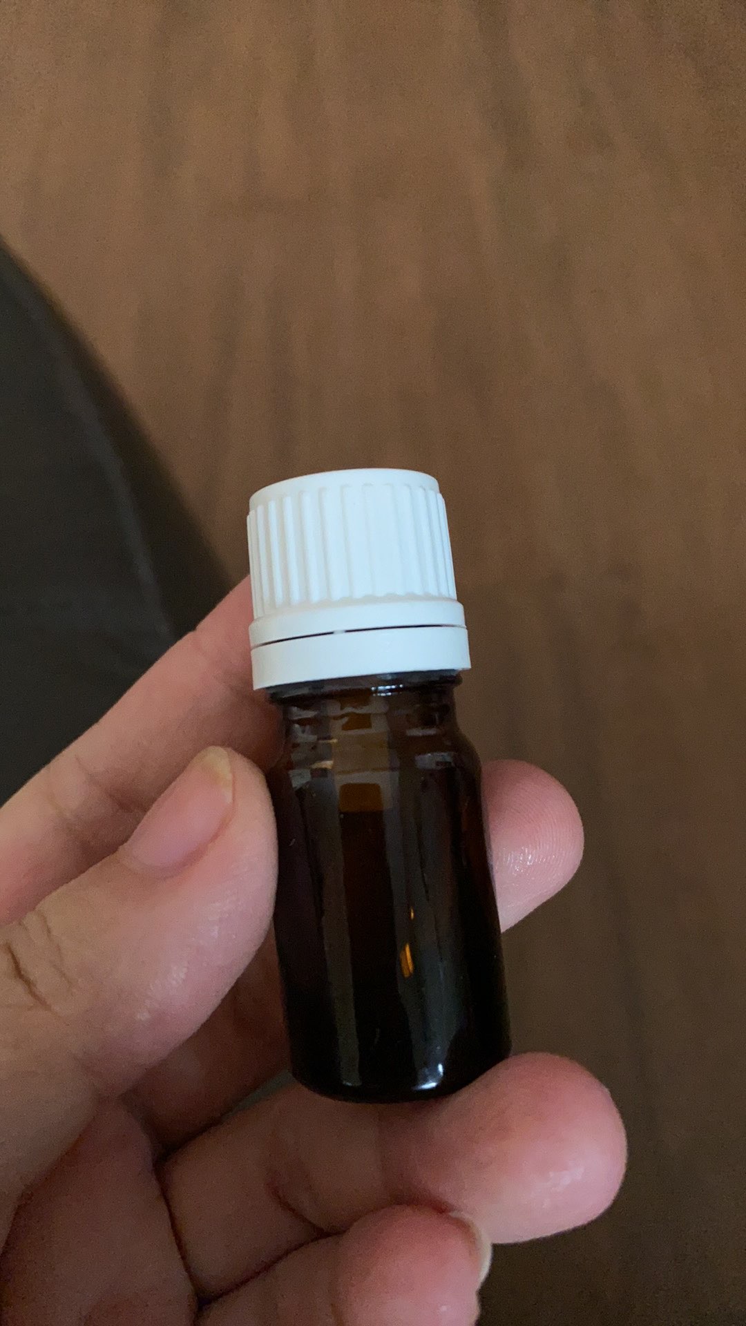 5ml Botol Essential Oil Kaca Coklat Tebal Tutup Hitam Putih