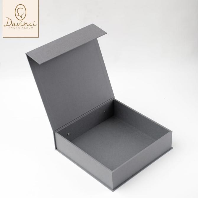 

[COD] kotak kado souvenir uk 30x30x8cm Abu-abu [COD]