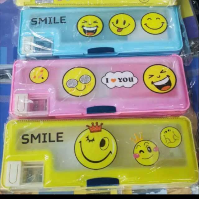 

Tempat Pensil Smile