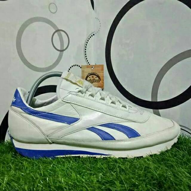 reebok aztec leather