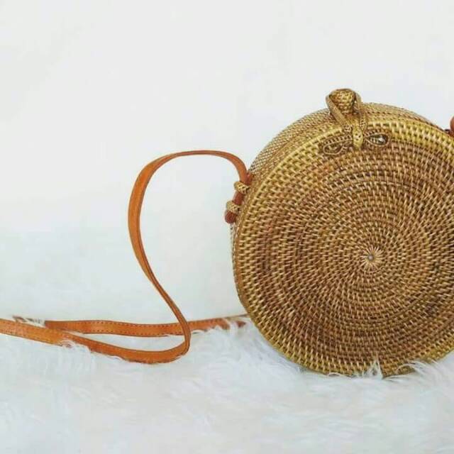 

Bulat ate pita 20cm