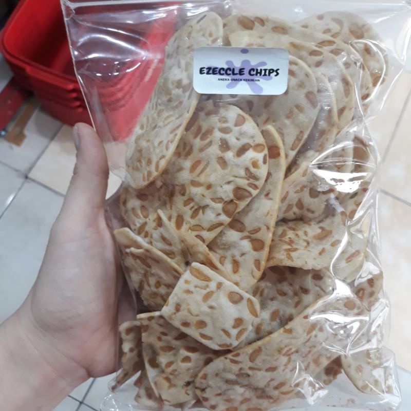 

Keripik Tempe Sagu Gurihh Nagih