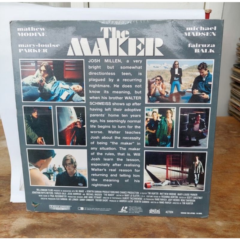 Kaset Laser disc The Maker