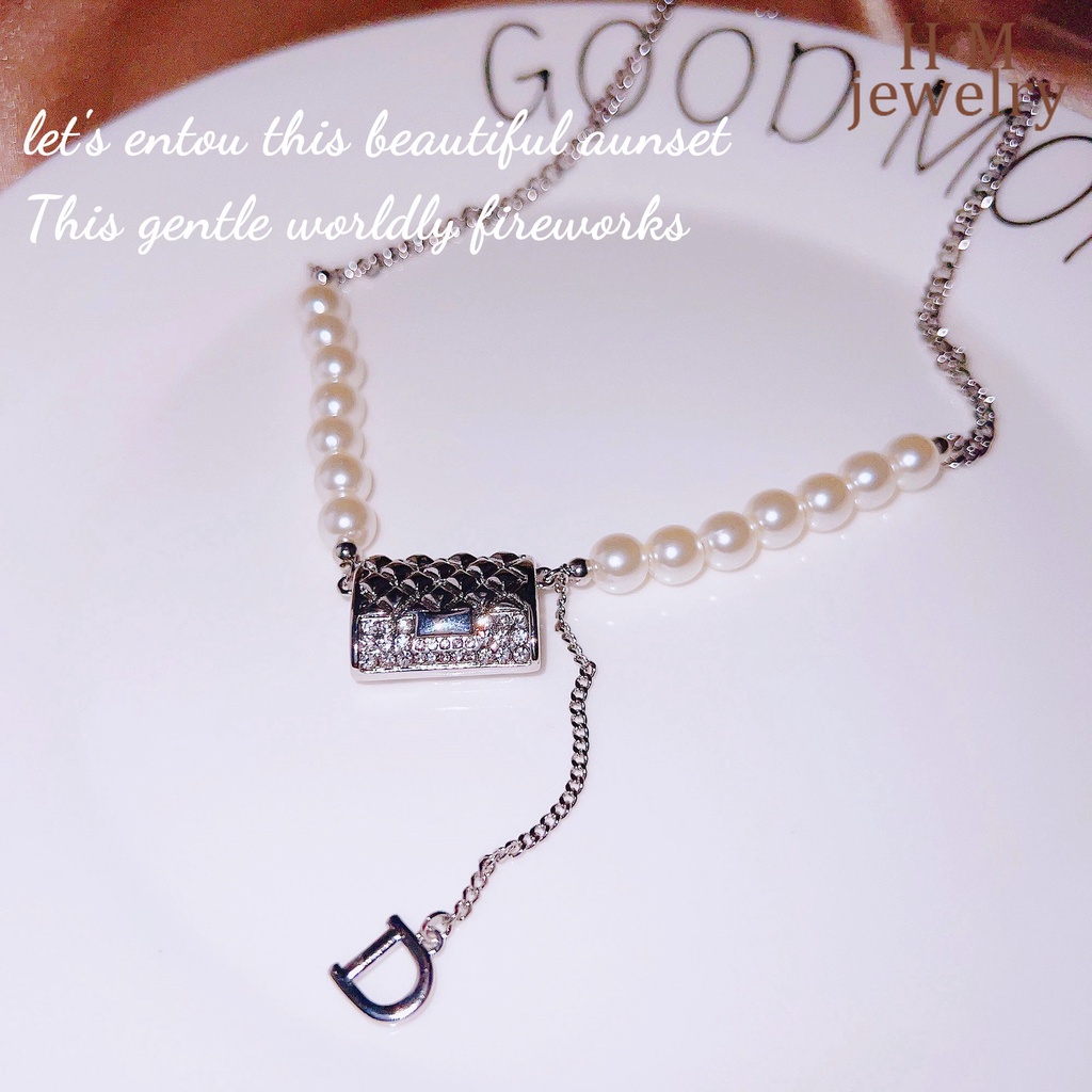 Kalung Rantai Wanita Liontin Huruf D Hias Berlianmutiara Imitasi