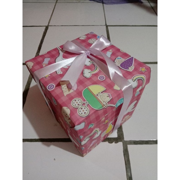 

Gift Box kekinian