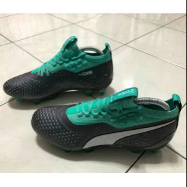 Sepatu Bola Puma ONE 18.1 FG - Shift Colour
