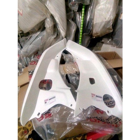 Big Sale Sayap Honda Astrea Grand Ori Terbagus