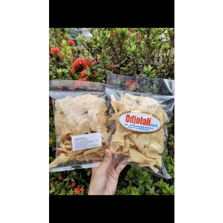 

Cemilan/Snack/Oleh-oleh enak Odjolali . Kripik bawang pangsit gurih