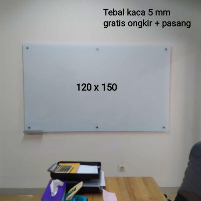 

Papan tulis kaca untuk kantor 120 x 150 cm