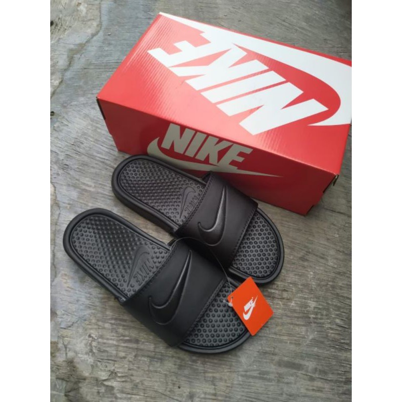 Nike Benassi Swoosh Slide All Black