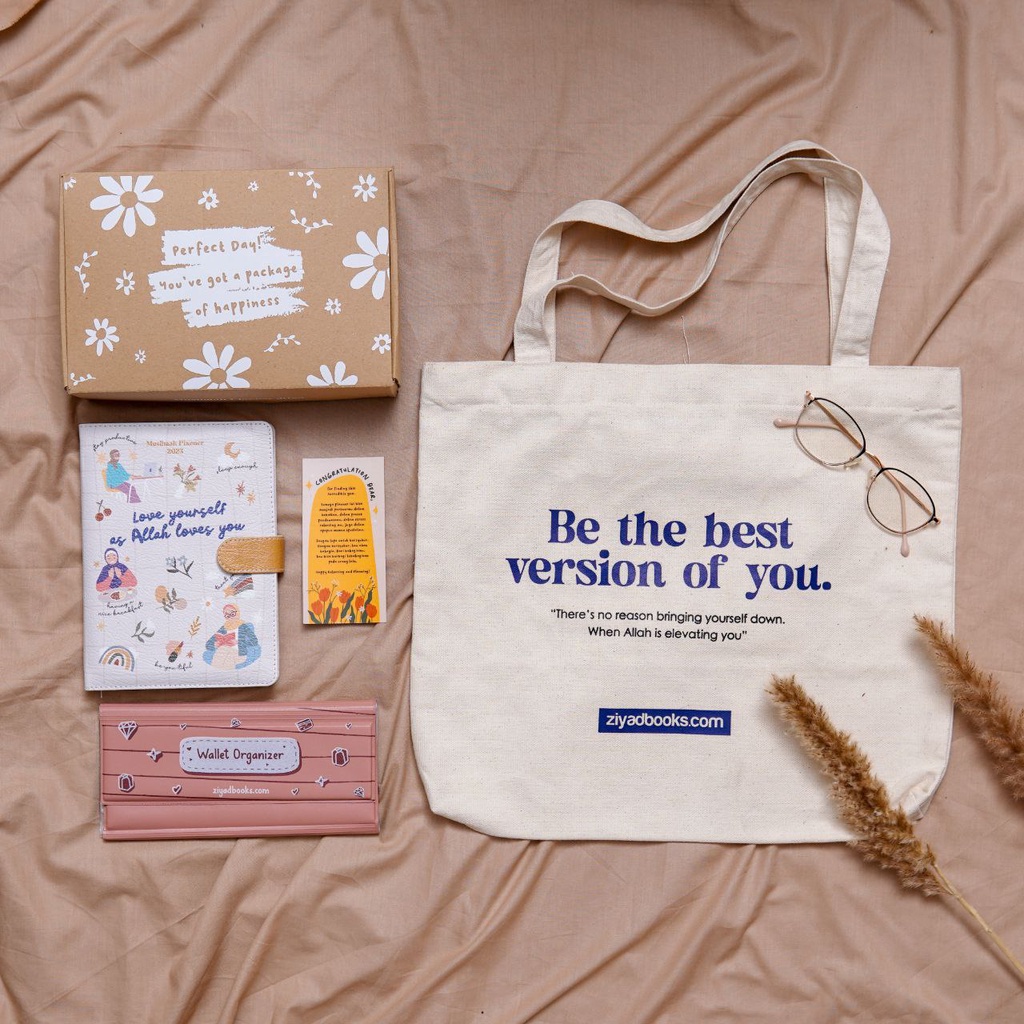 (OPEN RESELLER NEGO) Bluescorner Books - Ziyad Books - Muslimah Planner 2023 TAHAP 1 DAN 2 Paket Buk