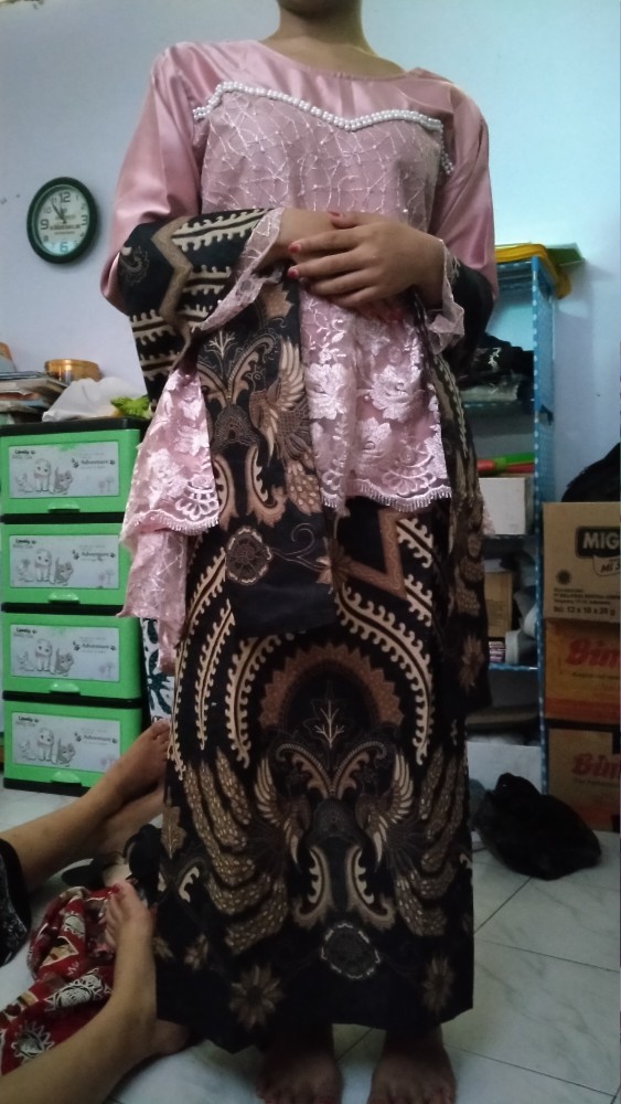 Maura Couple - Sania Ruffle Batik Couple Ori Ndoro Jowi Dnt Garansi Termurah Shopee - Batik Couple