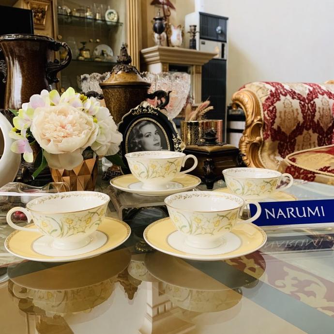 Tea cup set / Narumi / Flower Yellow / mewah / cantik / indah /