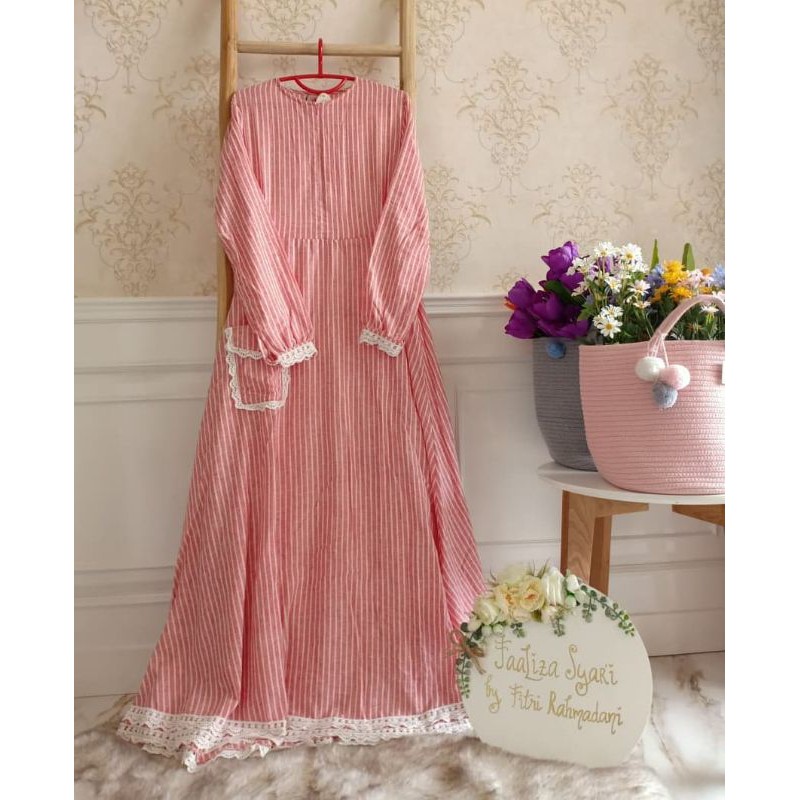 Alurapinky by faaliza flasamara