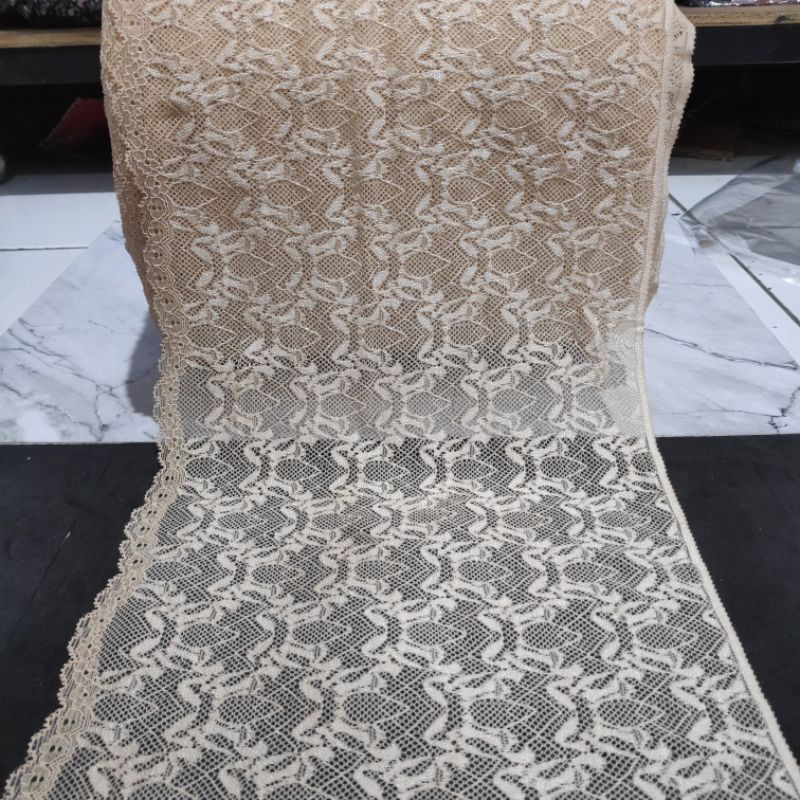 Lace Renda pinggir Cream (Permeter)