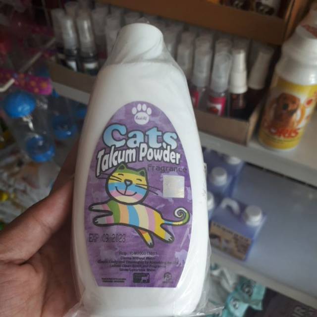 Bedak kucing talcum powder ungu