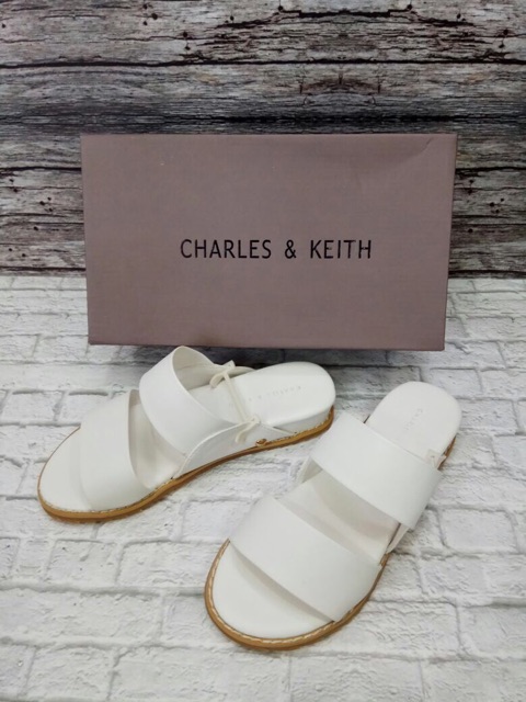 ( CUCI GUDANG ) CHARLES n KEITH DOUBLE STRAP | NO BOX