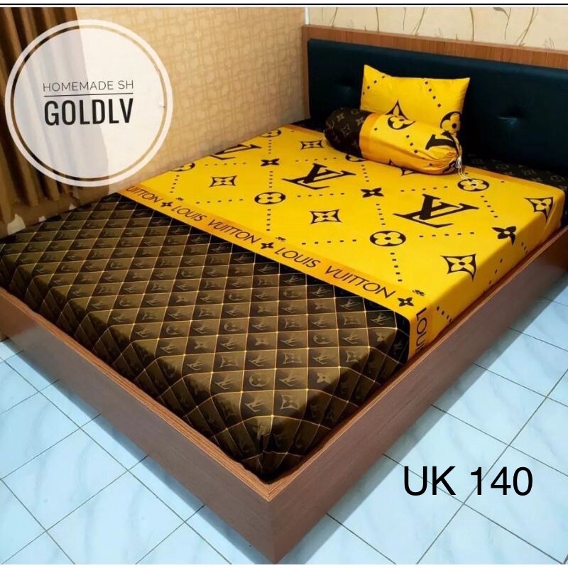 SPREI SEPRAI SEPREI HOMEMADE MOTIF KARAKTER GAMBAR GOLD LV BROWN LOUIS VUITTON WARNA COKLAT MINIMALI
