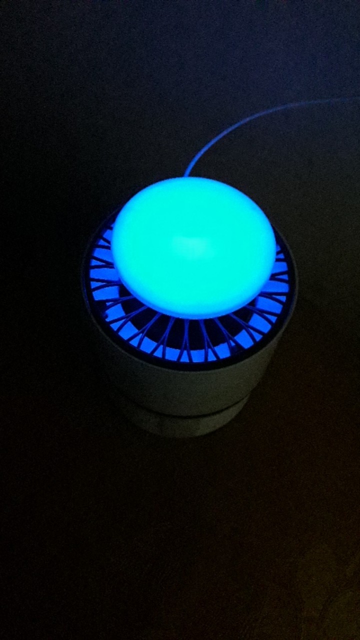 Alat Pengusir Nyamuk Elektrik Lampu Jebakan Pembunuh Nyamuk