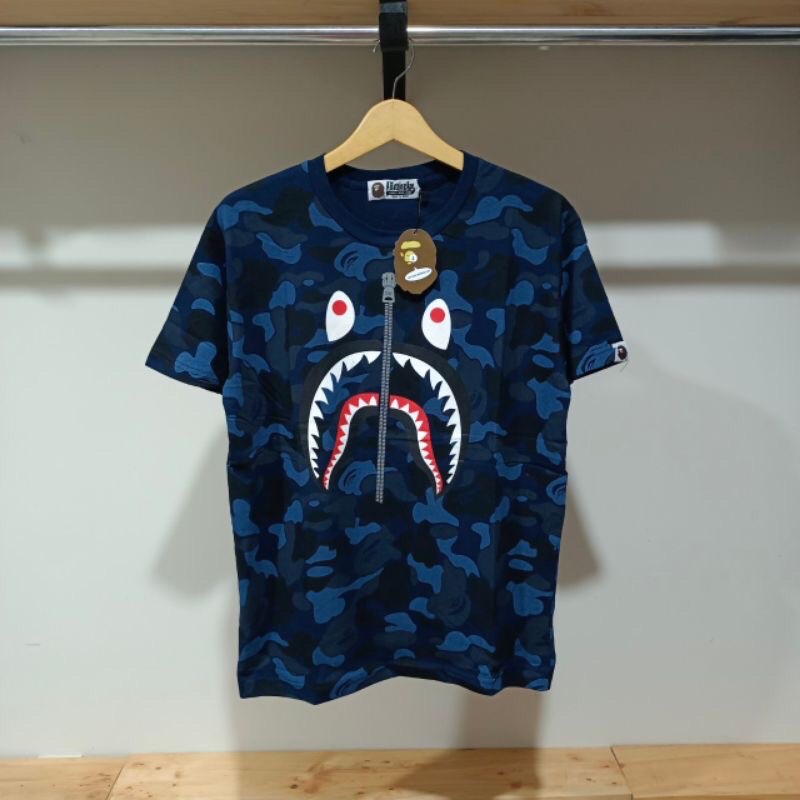 Kaos bape camo shark