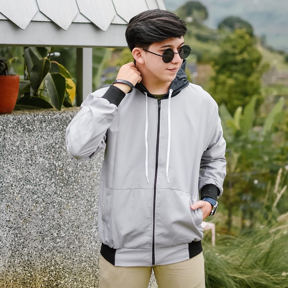 Fashion Wear - Jaket Parasut pria