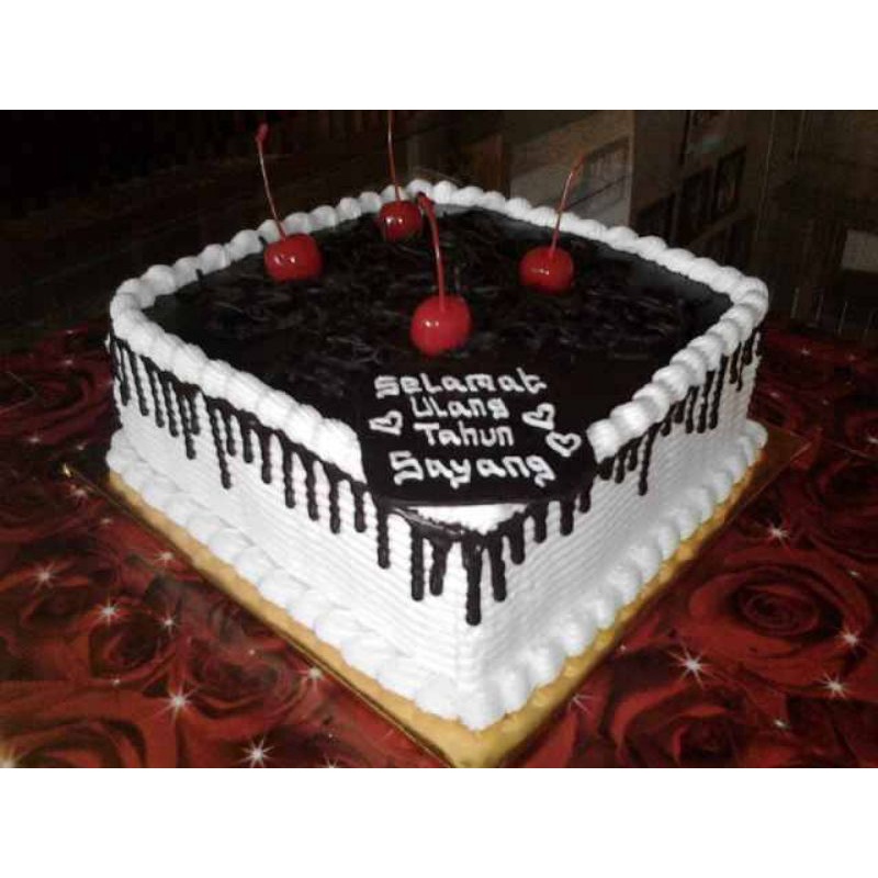 

kue ulang tahun blackforest diameter 25