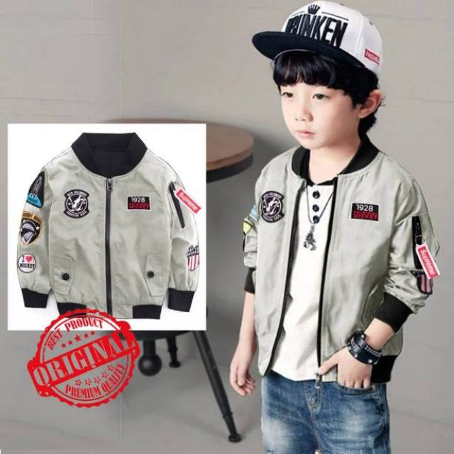 TOTOTAshop.Jaket bomber kids MICKIY,Bahan parasut mayer premium,logo bordir fit 5-7thn